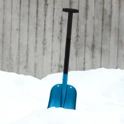 Hopfällbar snöskyffel