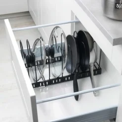 Justerbar stekpannsförvaring, 30-57cm