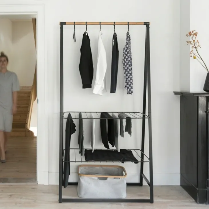 Klädställning med hyllor, Brabantia