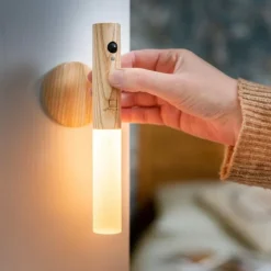 Löstagbar lampa med rörelsesensor