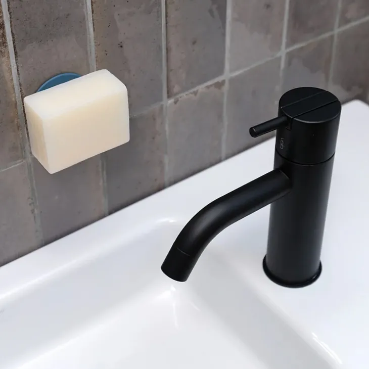Magnetisk hållare för hårdtvål, Soapi