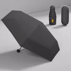 Paraply med vattentätt fodral