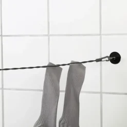 Resetvättlina med sugproppar