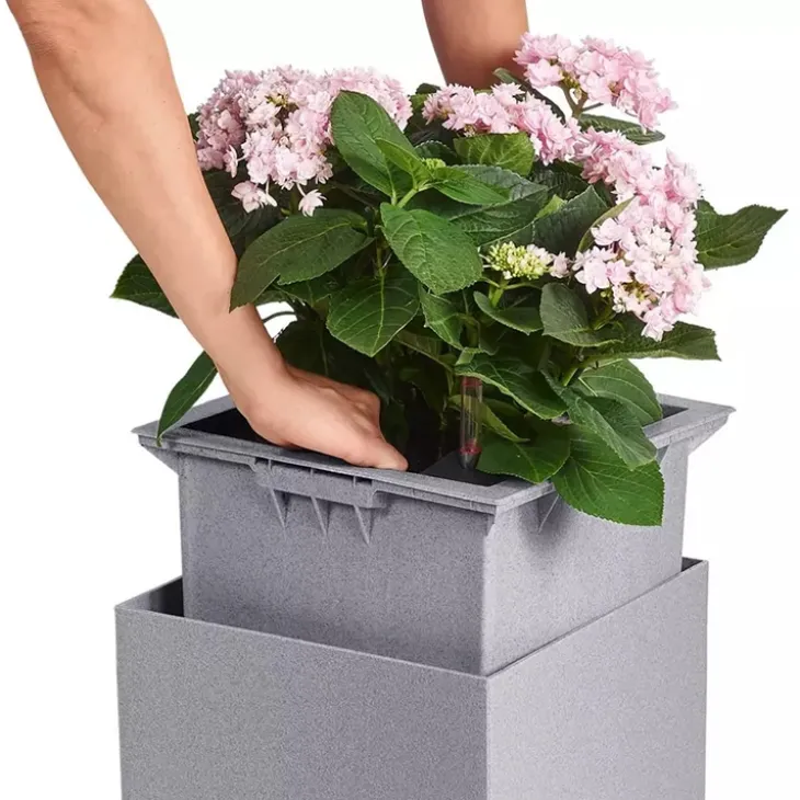 Självvattnande kruka