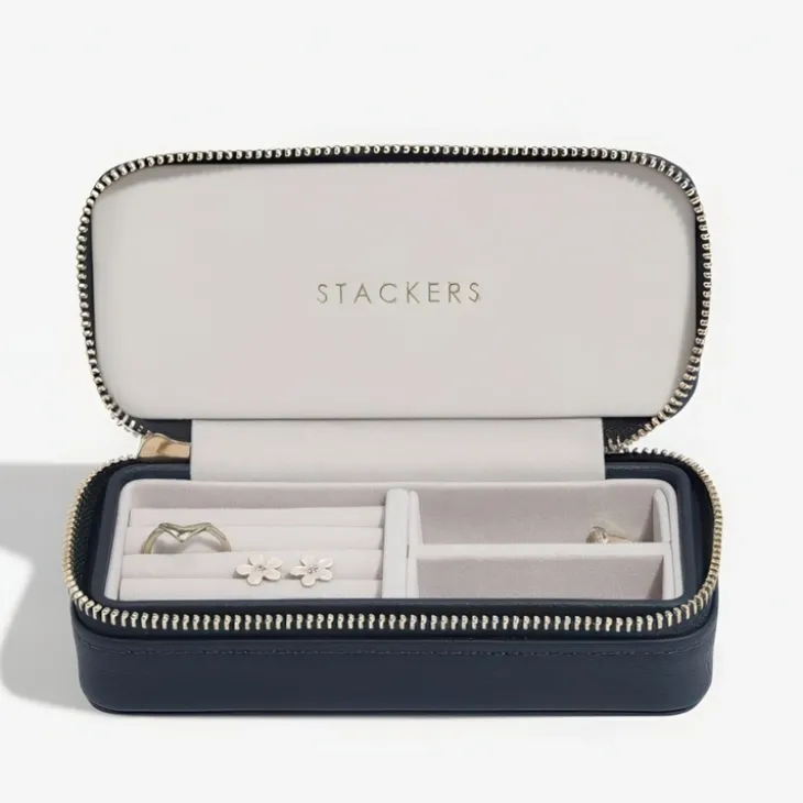 Smyckesskrin för resan, Stackers