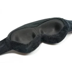 Sovmask med ljusinsläppsskydd