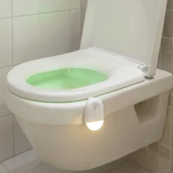 Toalettlampa med sensor